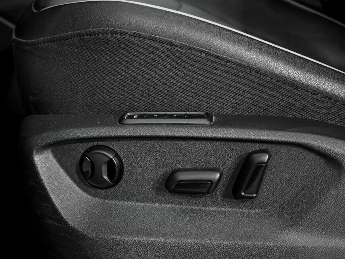 Купить Volkswagen Tiguan с пробегом. Фото: #9