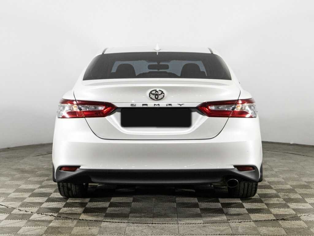 Купить Toyota Camry с пробегом. Фото: #5