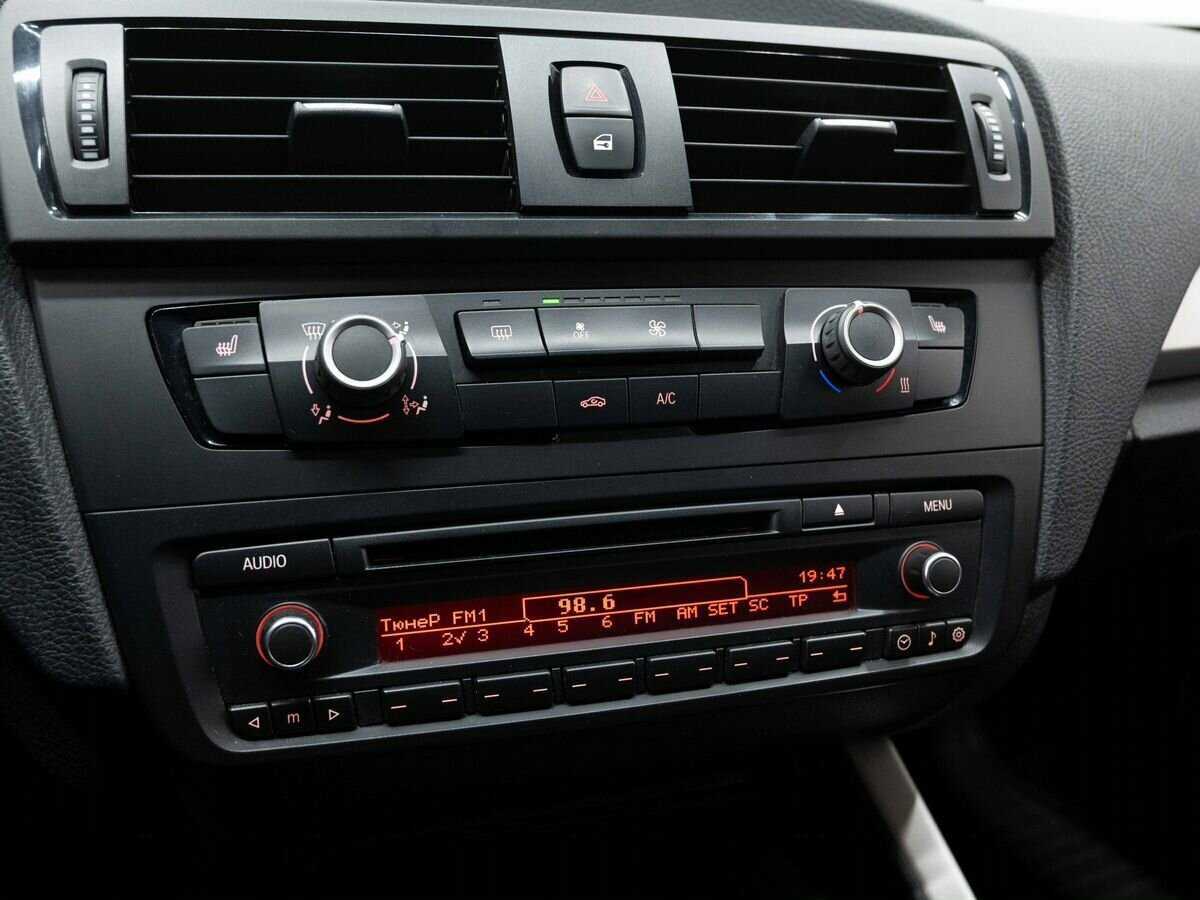 Купить BMW 1 серии с пробегом. Фото: #14