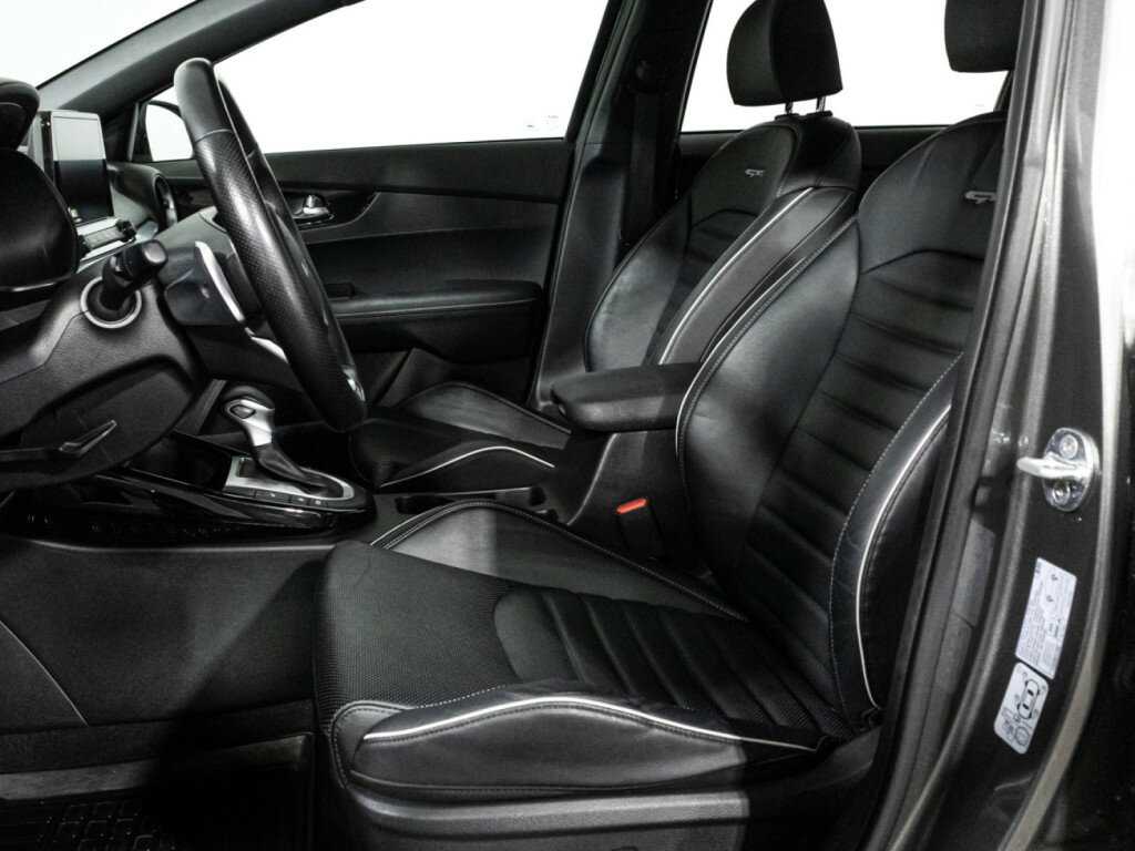 Купить Kia Cerato с пробегом. Фото: #16