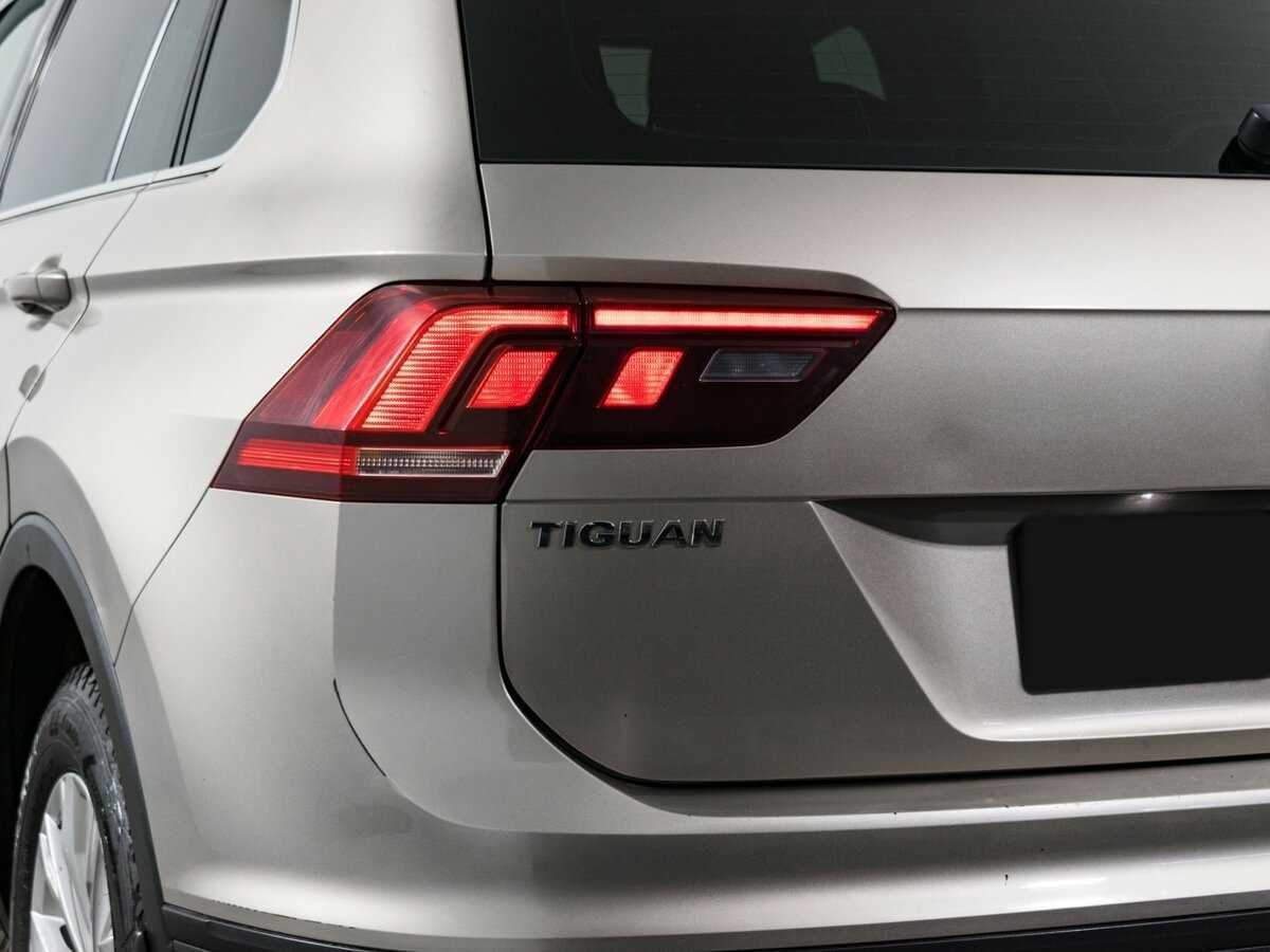 Купить Volkswagen Tiguan с пробегом. Фото: #14