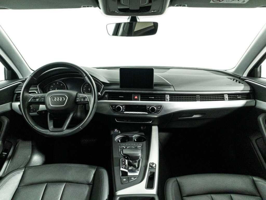 Купить Audi A4 с пробегом. Фото: #12