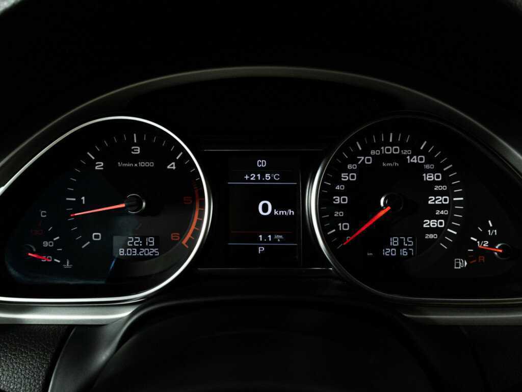 Купить Audi Q7 с пробегом. Фото: #9