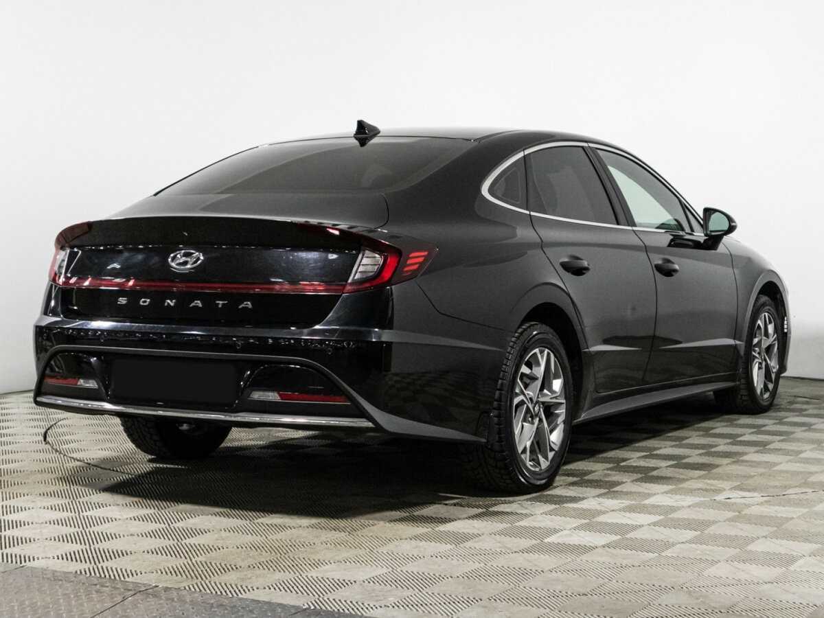 Купить Hyundai Sonata с пробегом. Фото: #4