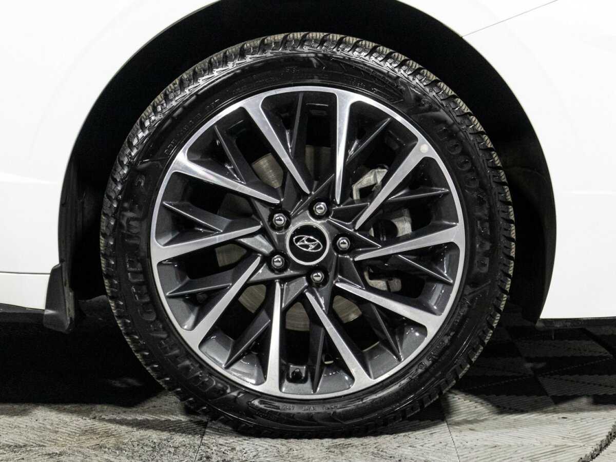 Купить Hyundai Sonata с пробегом. Фото: #20