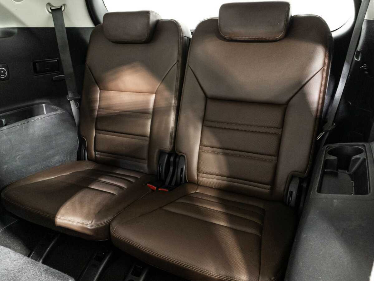 Купить Kia Sorento с пробегом. Фото: #13