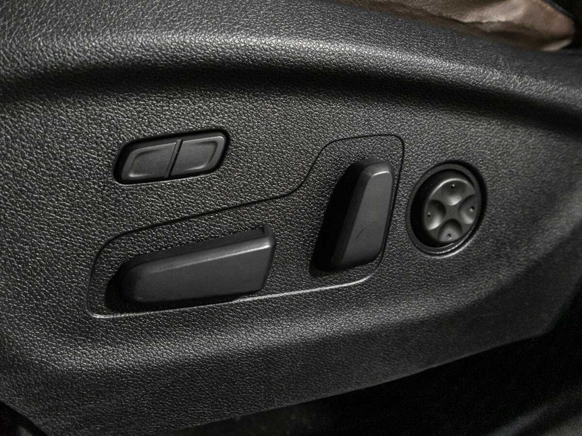 Купить Kia Sorento с пробегом. Фото: #15