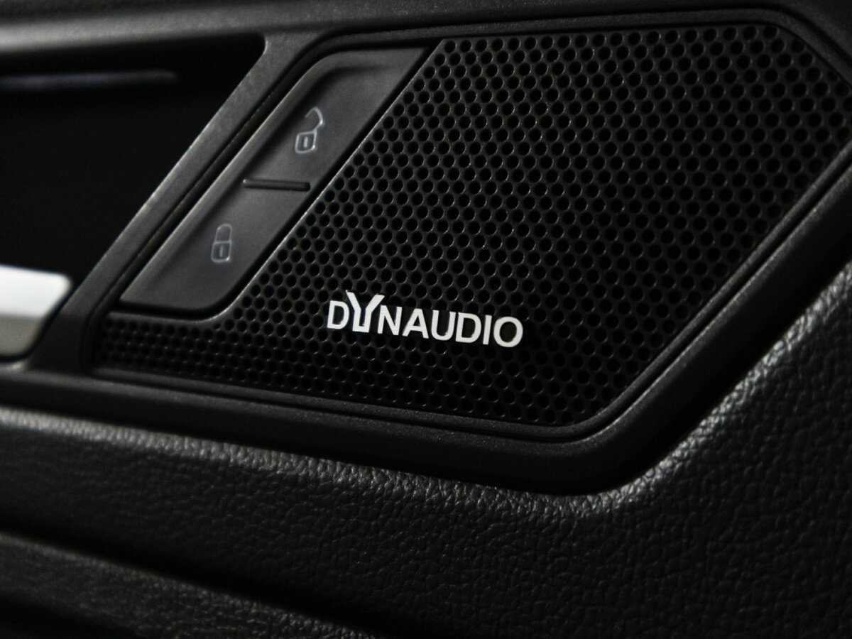 Купить Volkswagen Tiguan с пробегом. Фото: #21