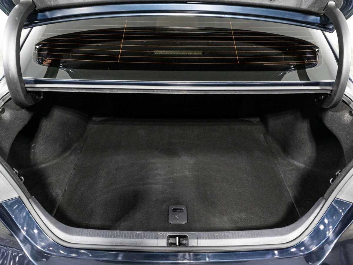 Купить Toyota Camry с пробегом. Фото: #27