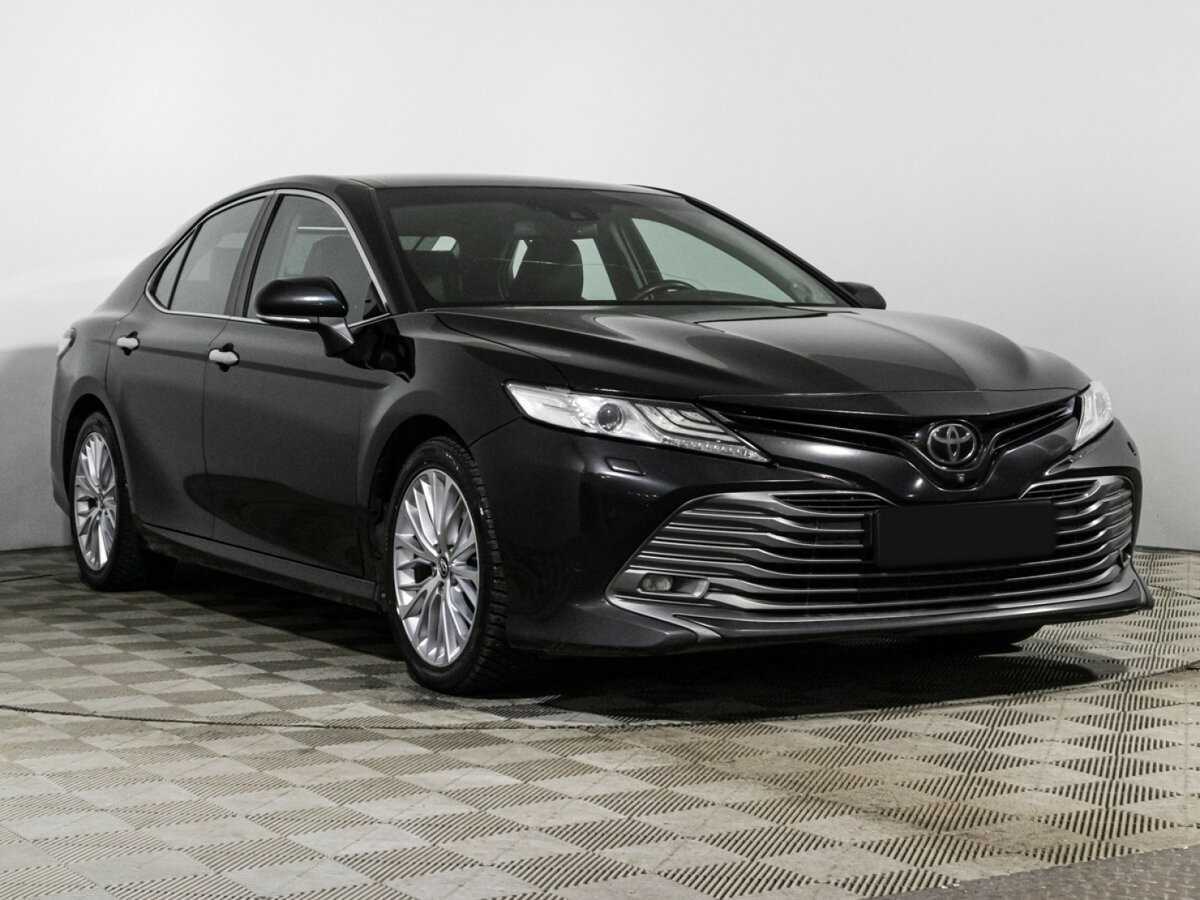 Купить Toyota Camry с пробегом. Фото: #2