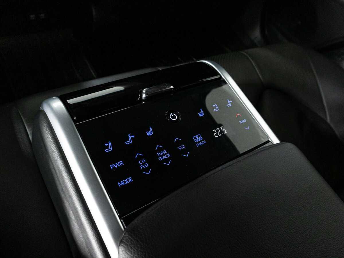 Купить Toyota Camry с пробегом. Фото: #14