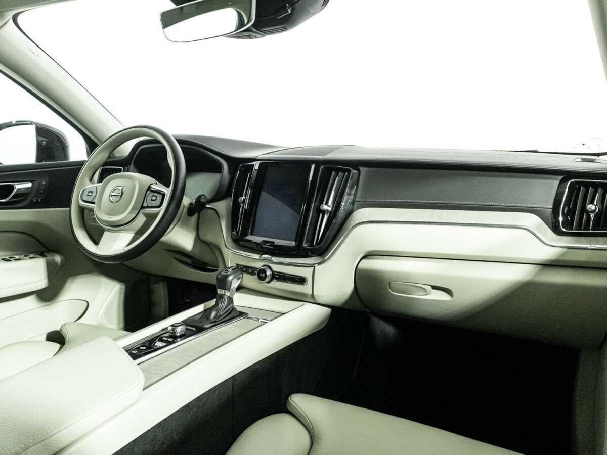 Купить Volvo XC60 с пробегом. Фото: #8