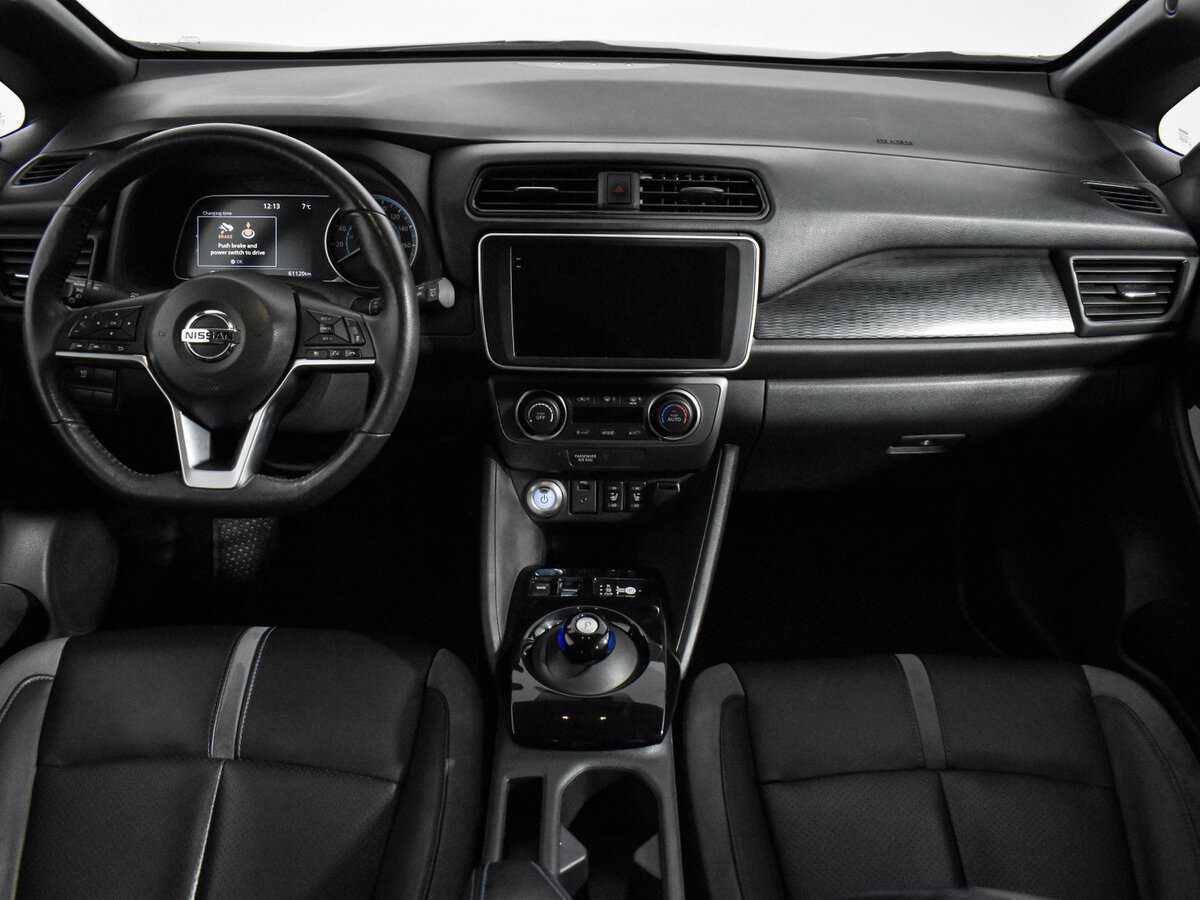 Купить Nissan Leaf с пробегом. Фото: #20