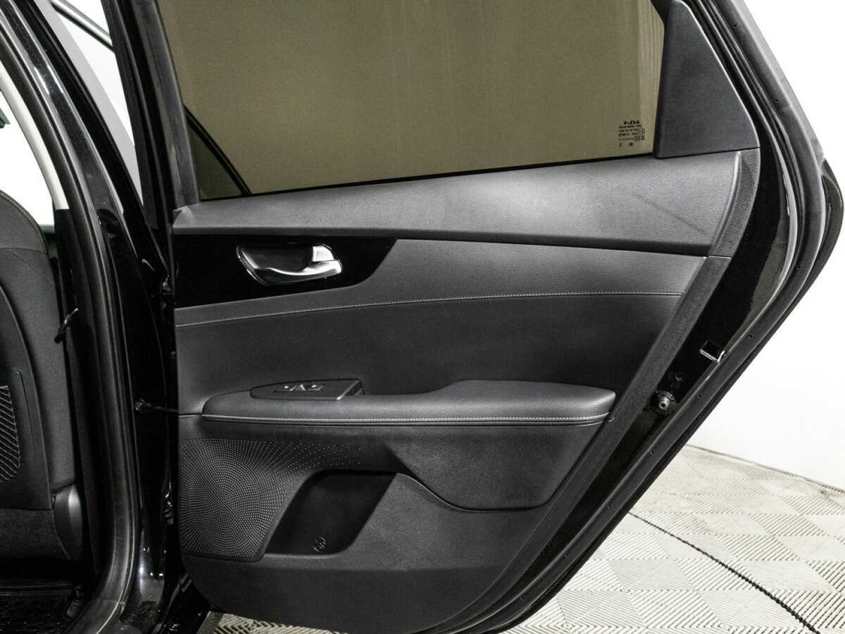 Купить Kia Cerato с пробегом. Фото: #26