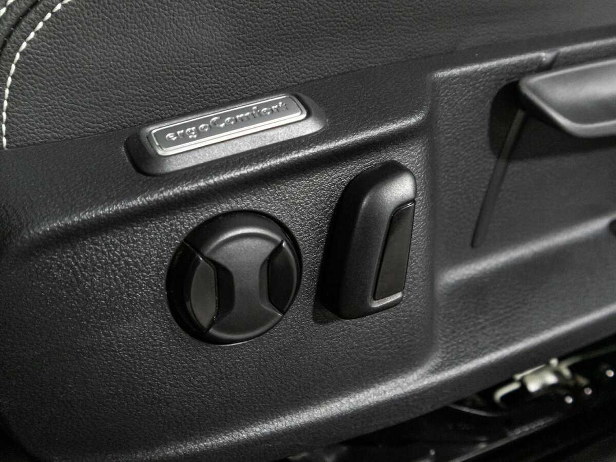 Купить Volkswagen Passat с пробегом. Фото: #15