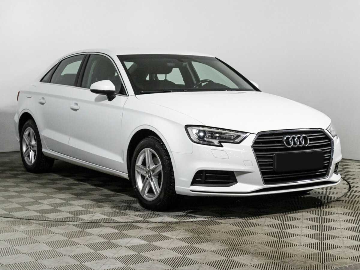 Купить Audi A3 с пробегом. Фото: #2