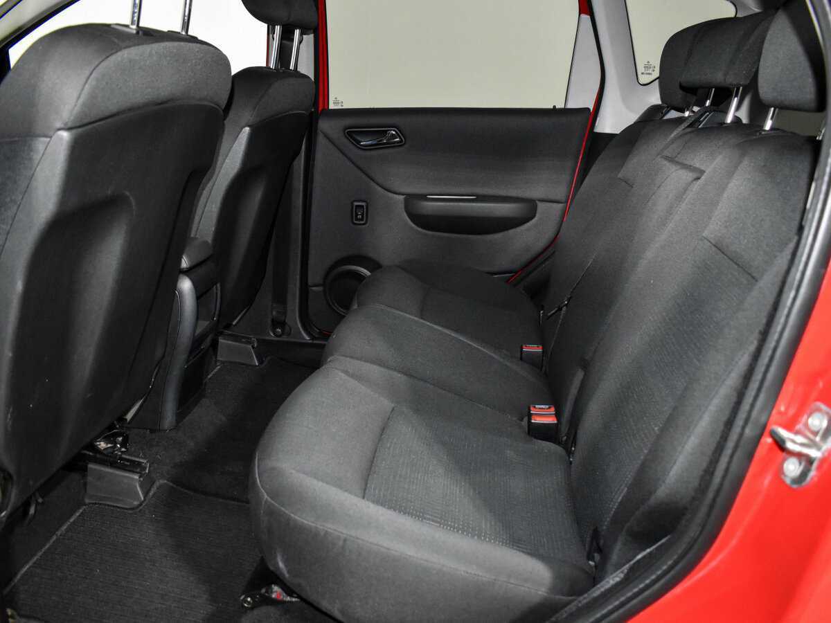 Купить Mercedes-Benz A-Класс с пробегом. Фото: #11