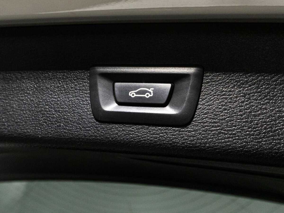 Купить BMW X3 с пробегом. Фото: #21