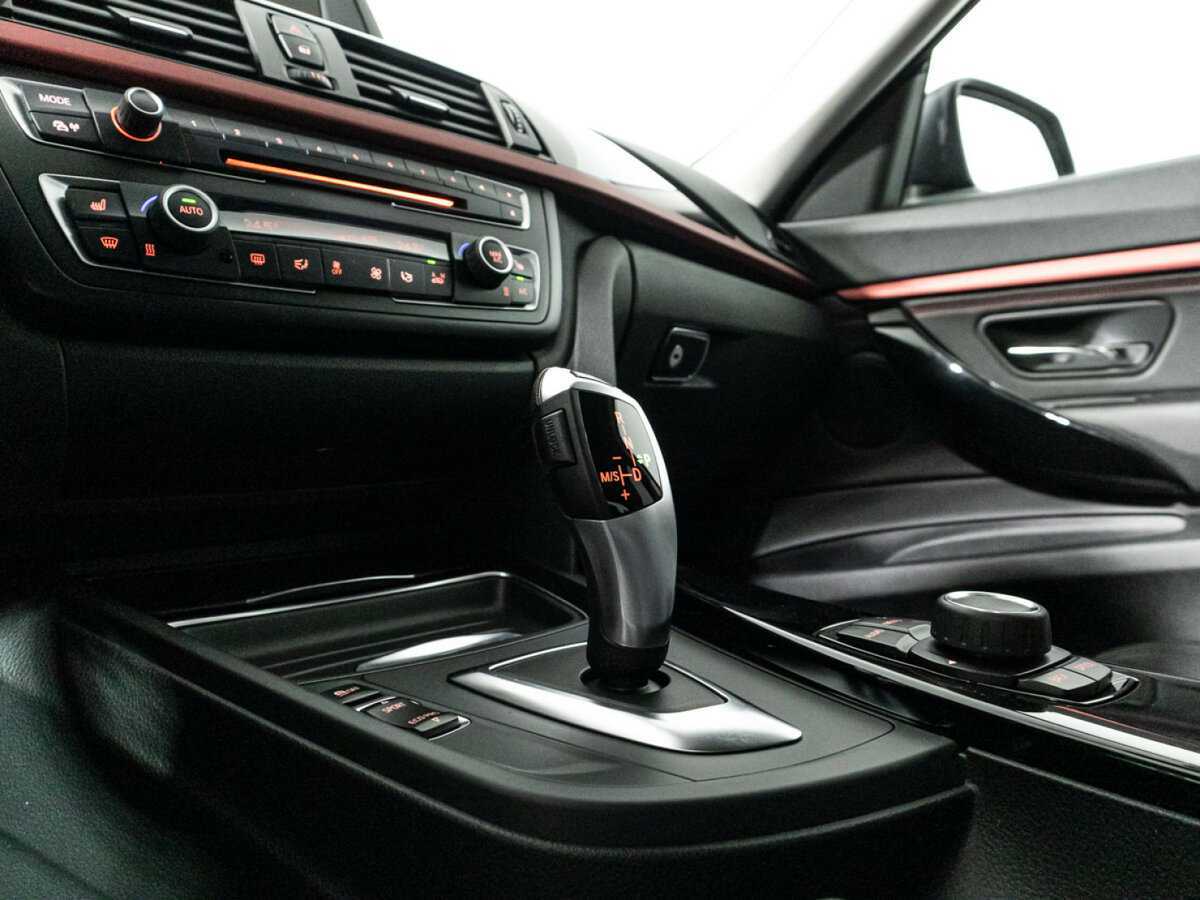 Купить BMW 3 серии с пробегом. Фото: #17