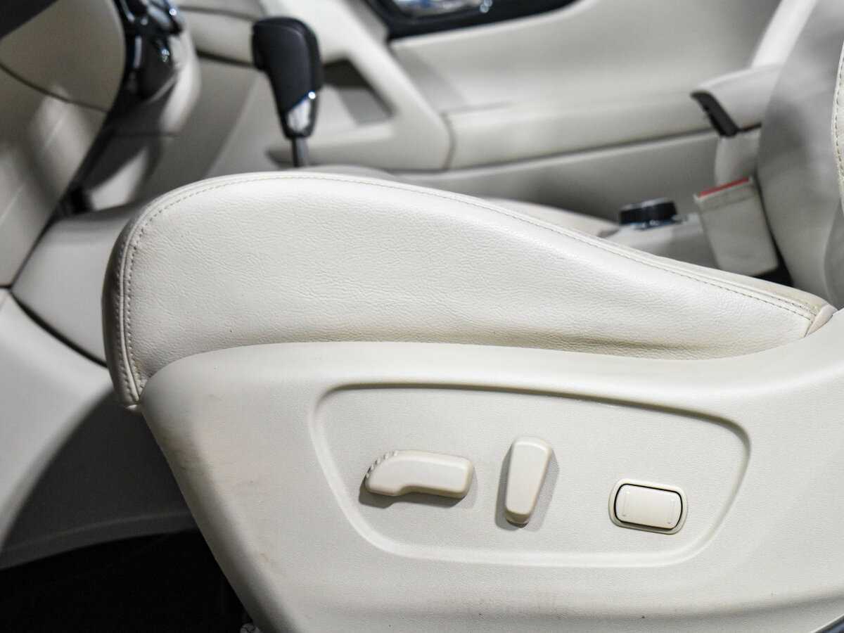 Купить Nissan X-Trail с пробегом. Фото: #10