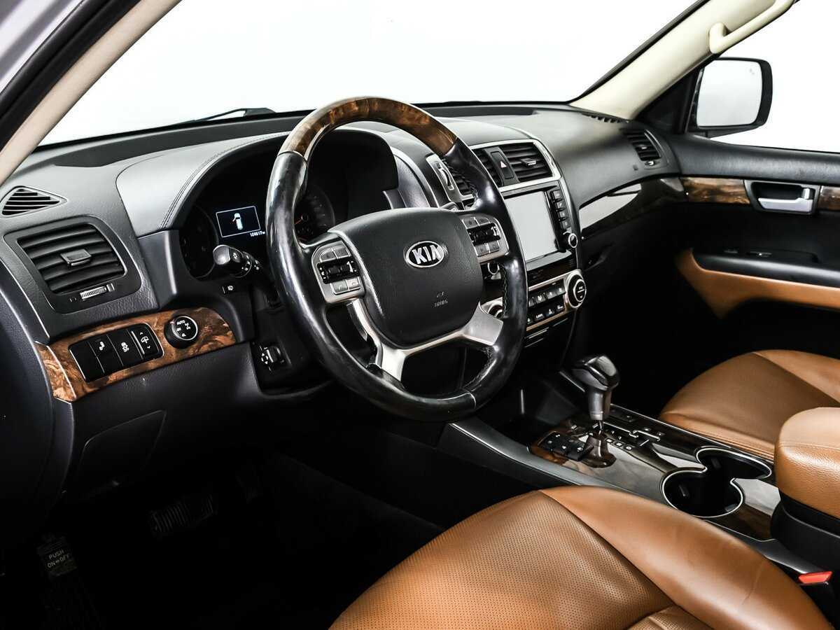 Купить Kia Mohave с пробегом. Фото: #11