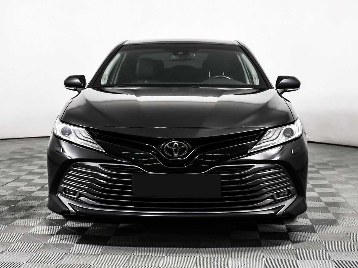 Купить Toyota Camry с пробегом. Фото: #1