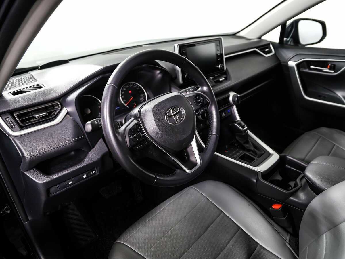 Купить Toyota RAV4 с пробегом. Фото: #11