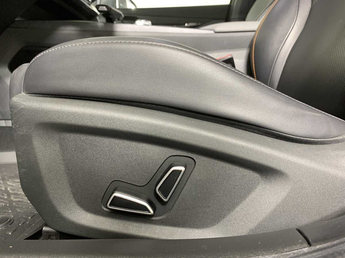 Купить Changan UNI-V с пробегом. Фото: #16