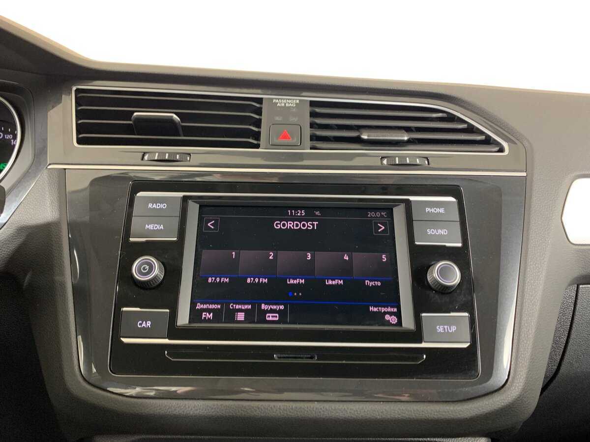 Купить Volkswagen Tiguan с пробегом. Фото: #15