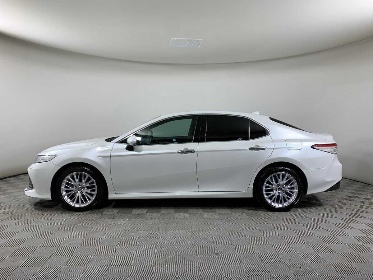 Купить Toyota Camry с пробегом. Фото: #7