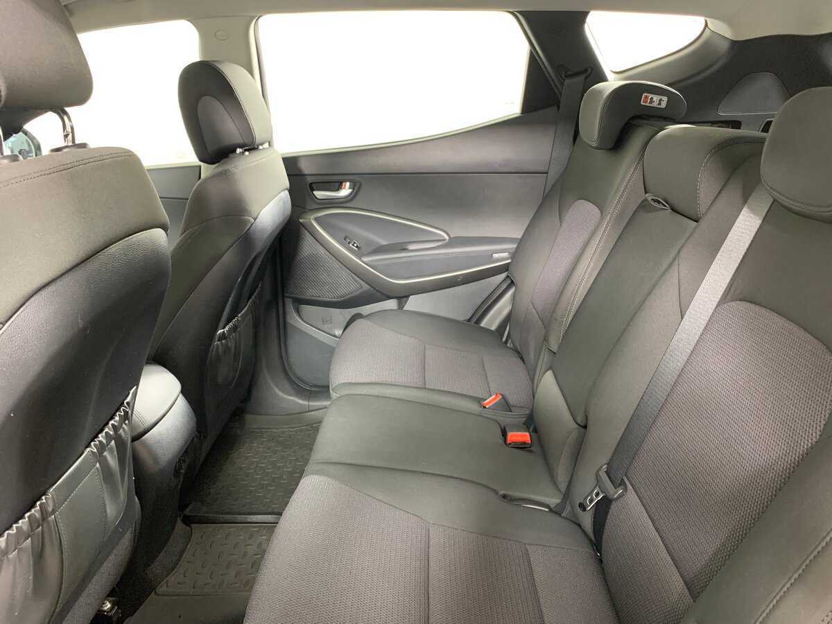 Купить Hyundai Santa Fe с пробегом. Фото: #15