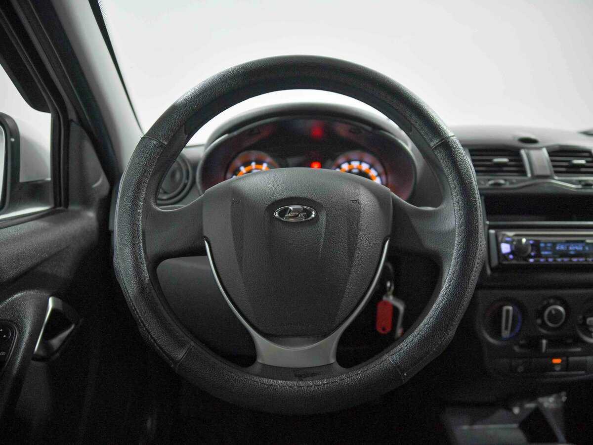 Купить Lada (ВАЗ) Granta с пробегом. Фото: #5