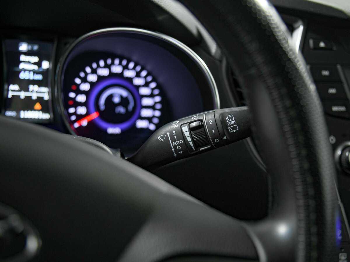 Купить Hyundai Santa Fe с пробегом. Фото: #9