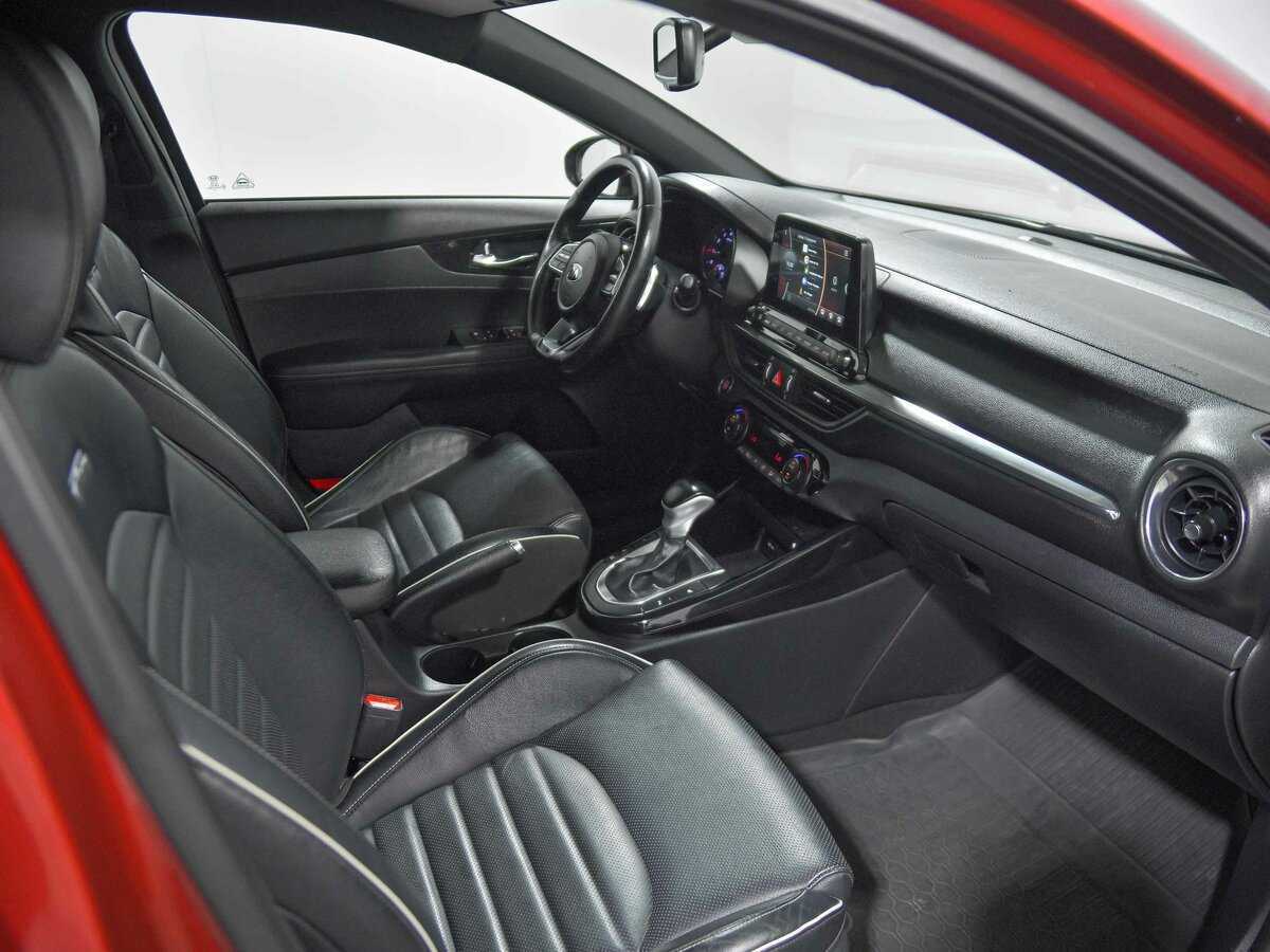 Купить Kia Cerato с пробегом. Фото: #17