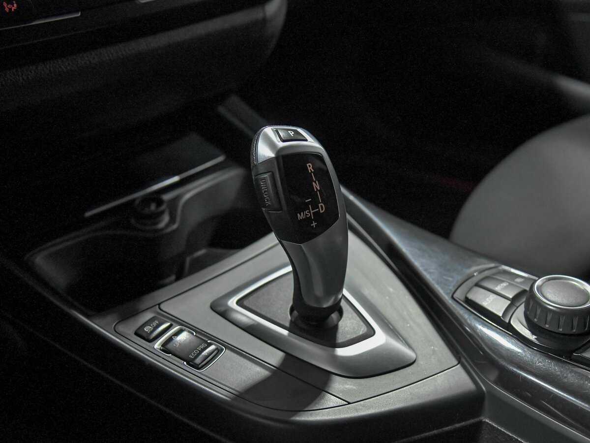 Купить BMW 1 серии с пробегом. Фото: #9