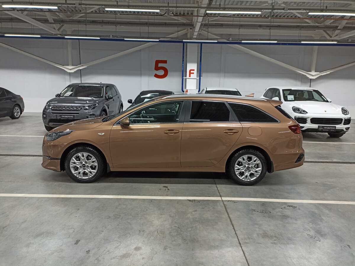 Купить Kia Ceed с пробегом. Фото: #7