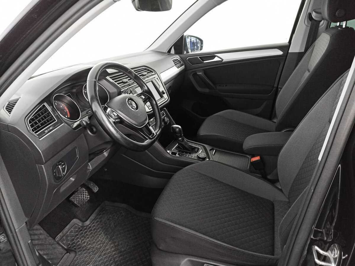 Купить Volkswagen Tiguan с пробегом. Фото: #15