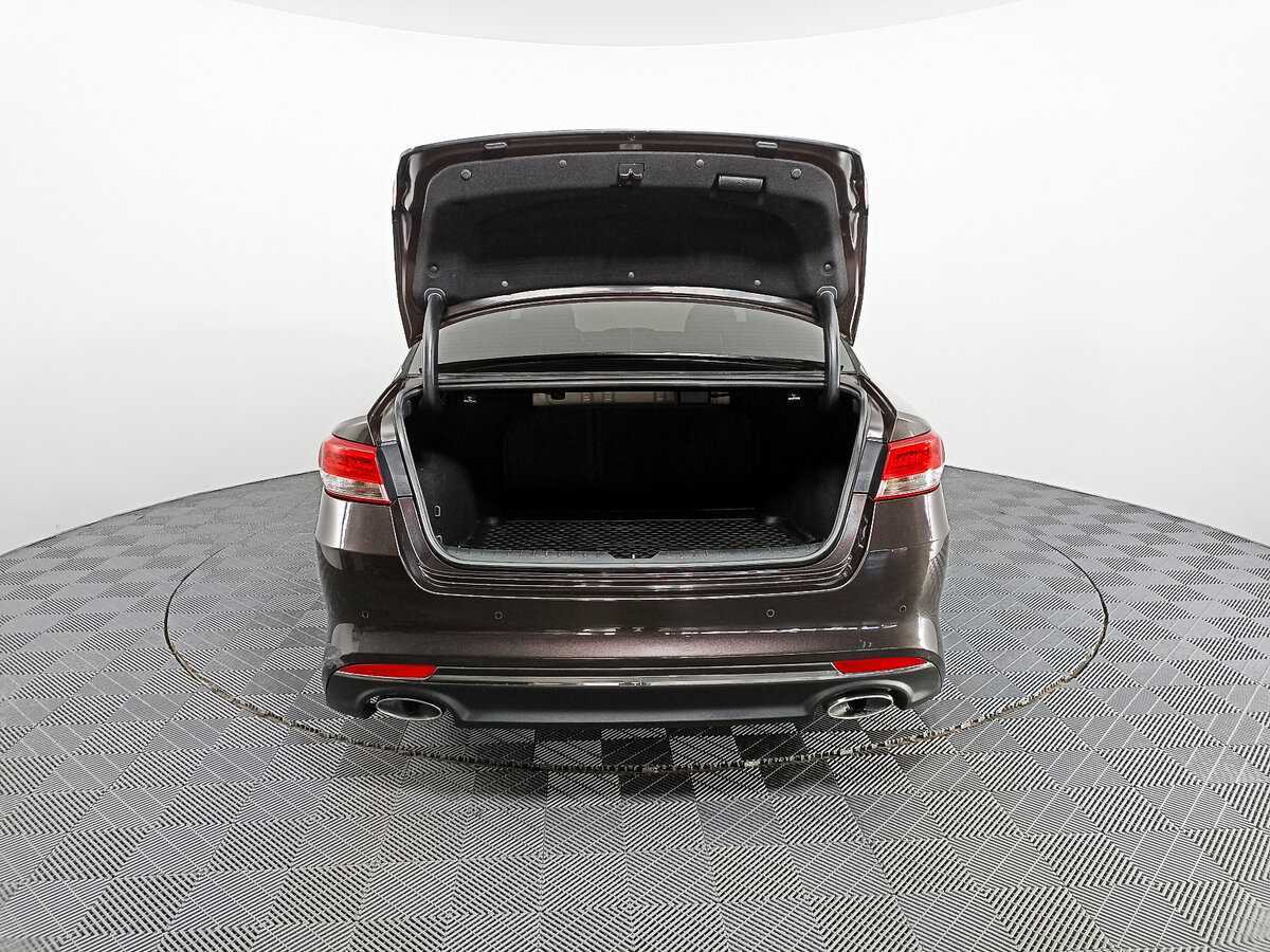 Купить Kia Optima с пробегом. Фото: #9