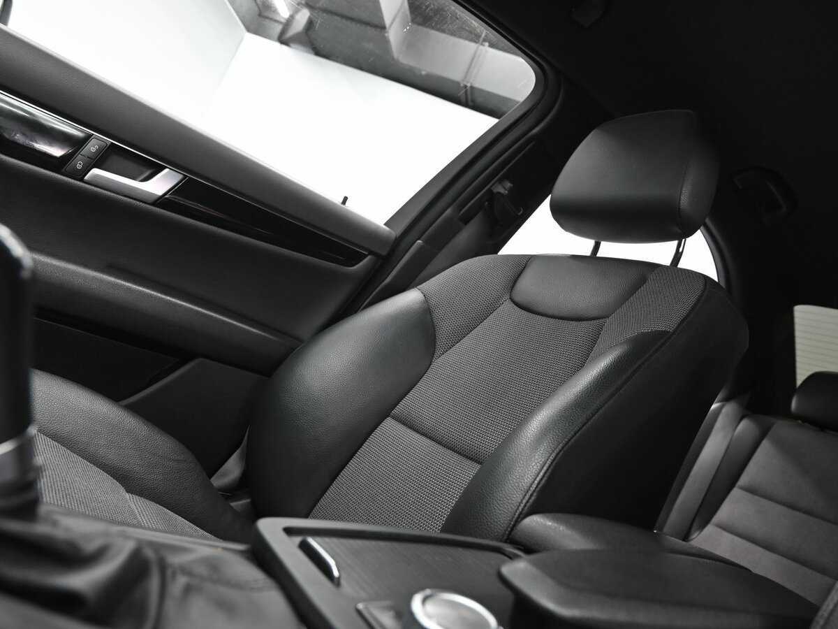 Купить Mercedes-Benz C-Класс с пробегом. Фото: #14