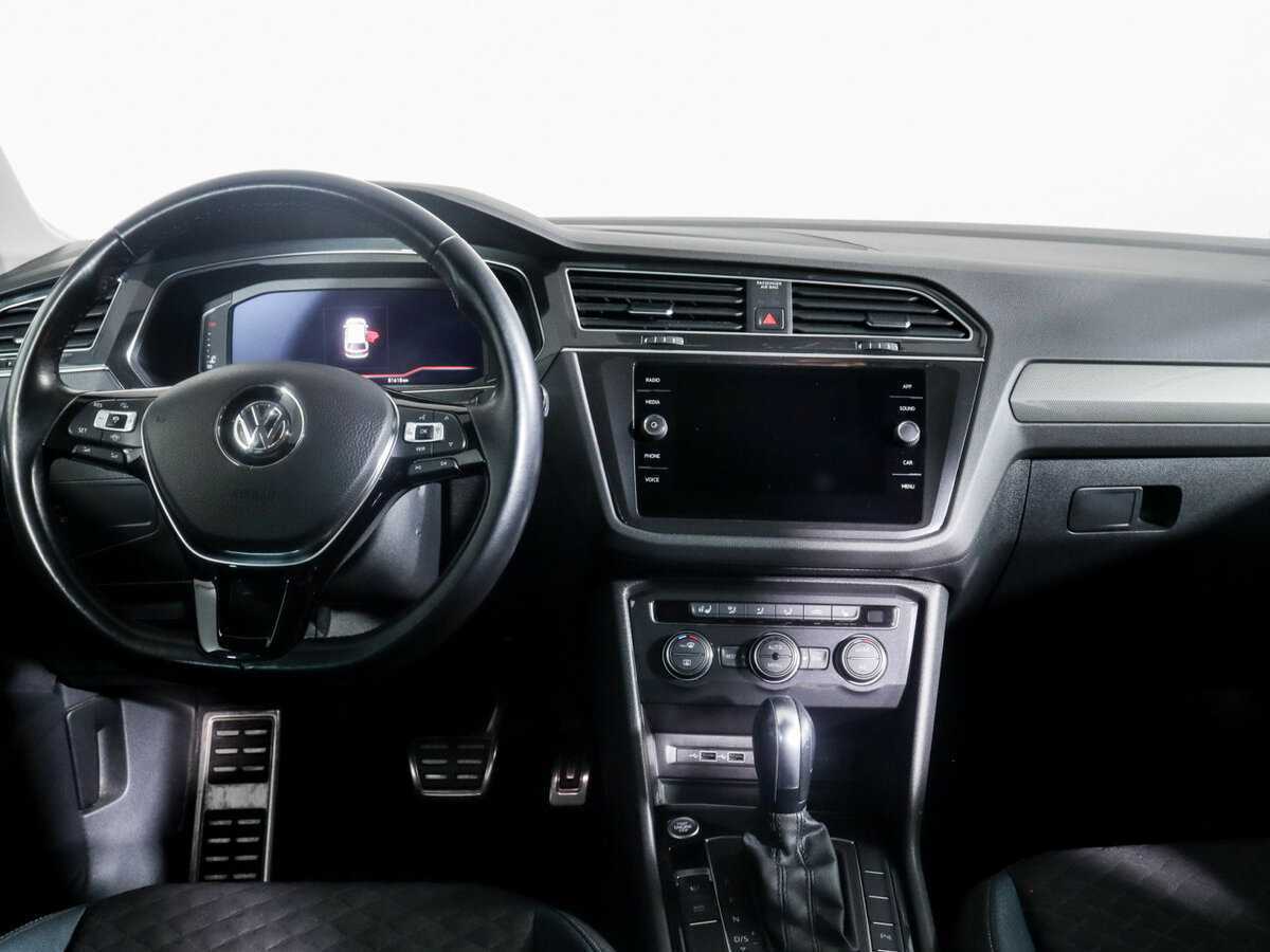 Купить Volkswagen Tiguan с пробегом. Фото: #8