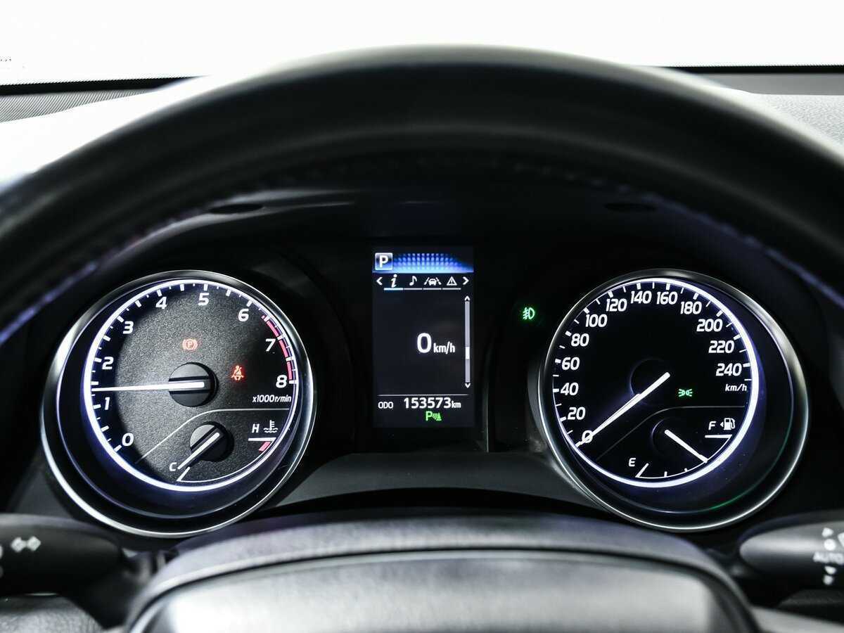 Купить Toyota Camry с пробегом. Фото: #9