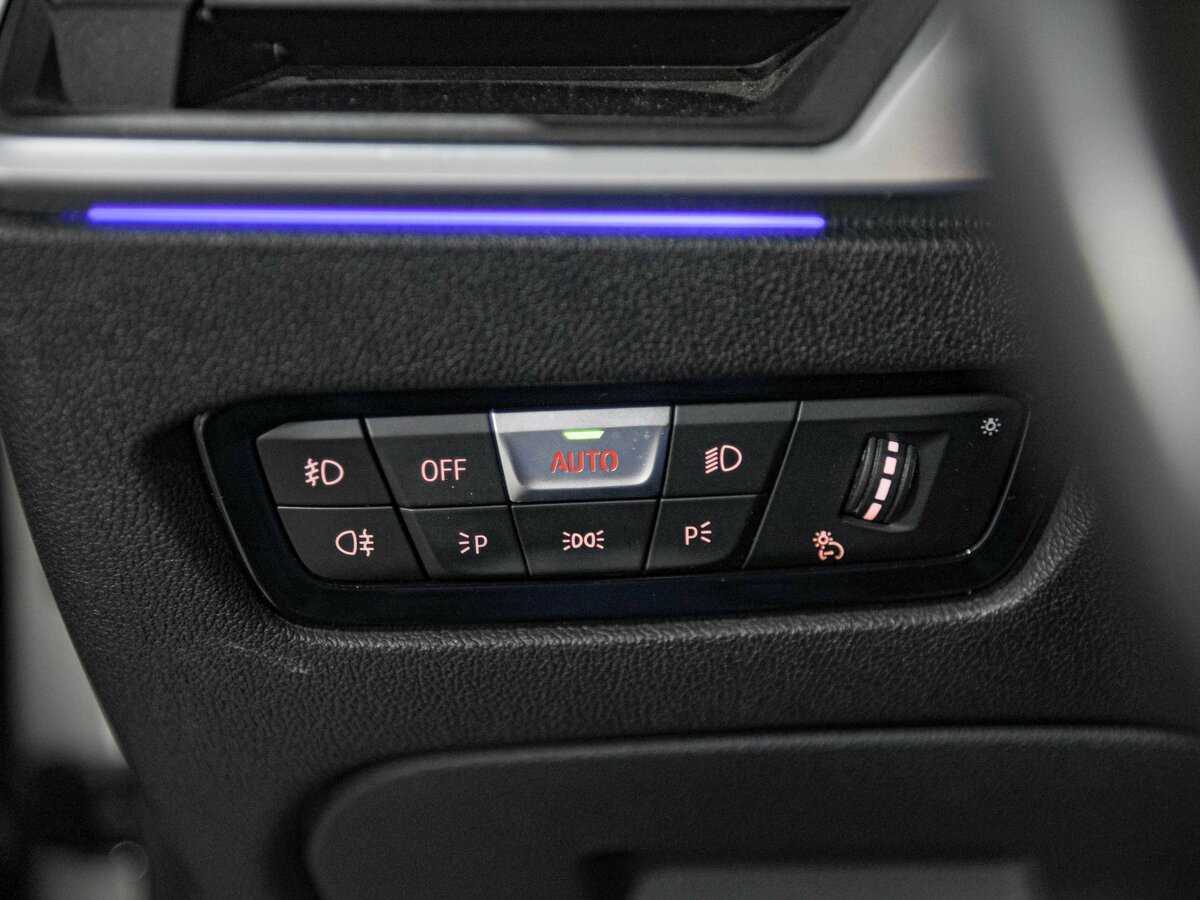 Купить BMW 3 серии с пробегом. Фото: #13