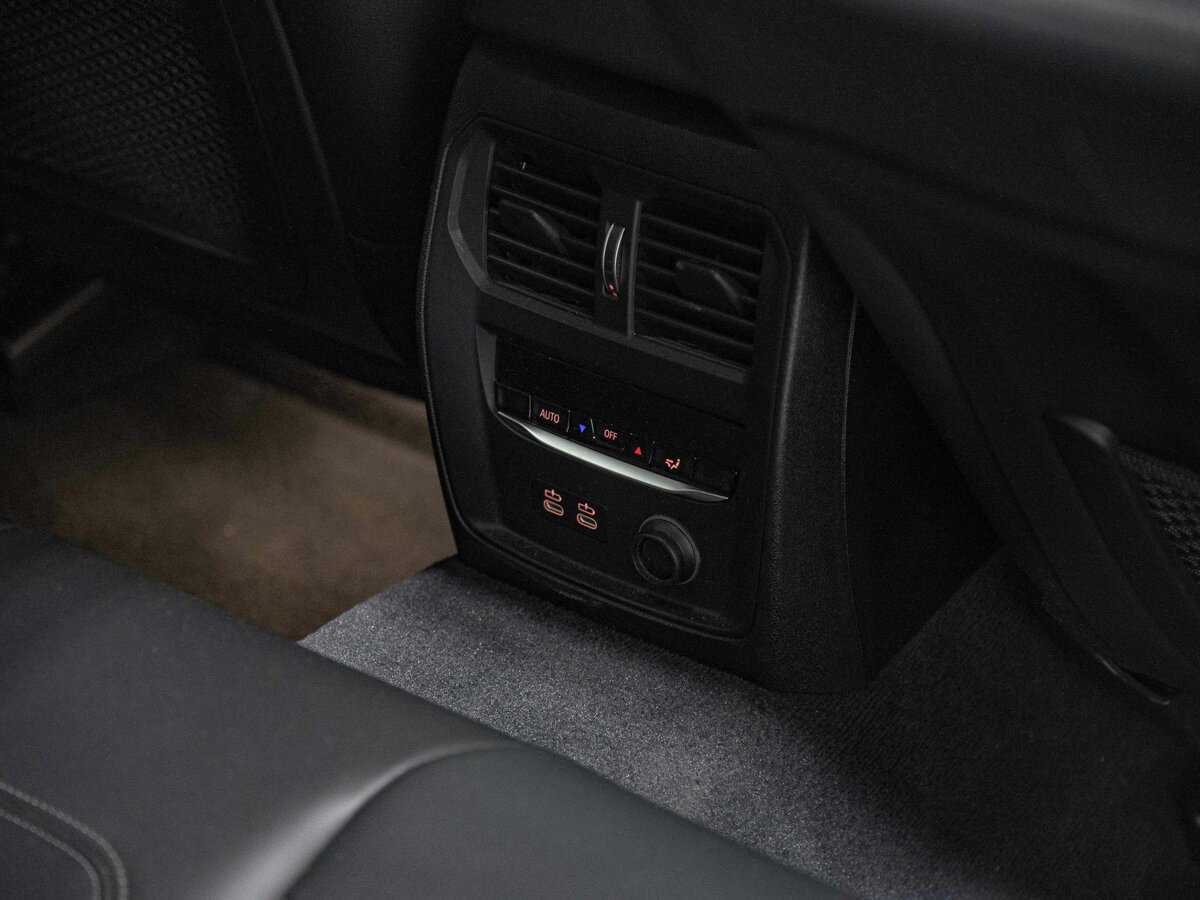 Купить BMW 3 серии с пробегом. Фото: #16