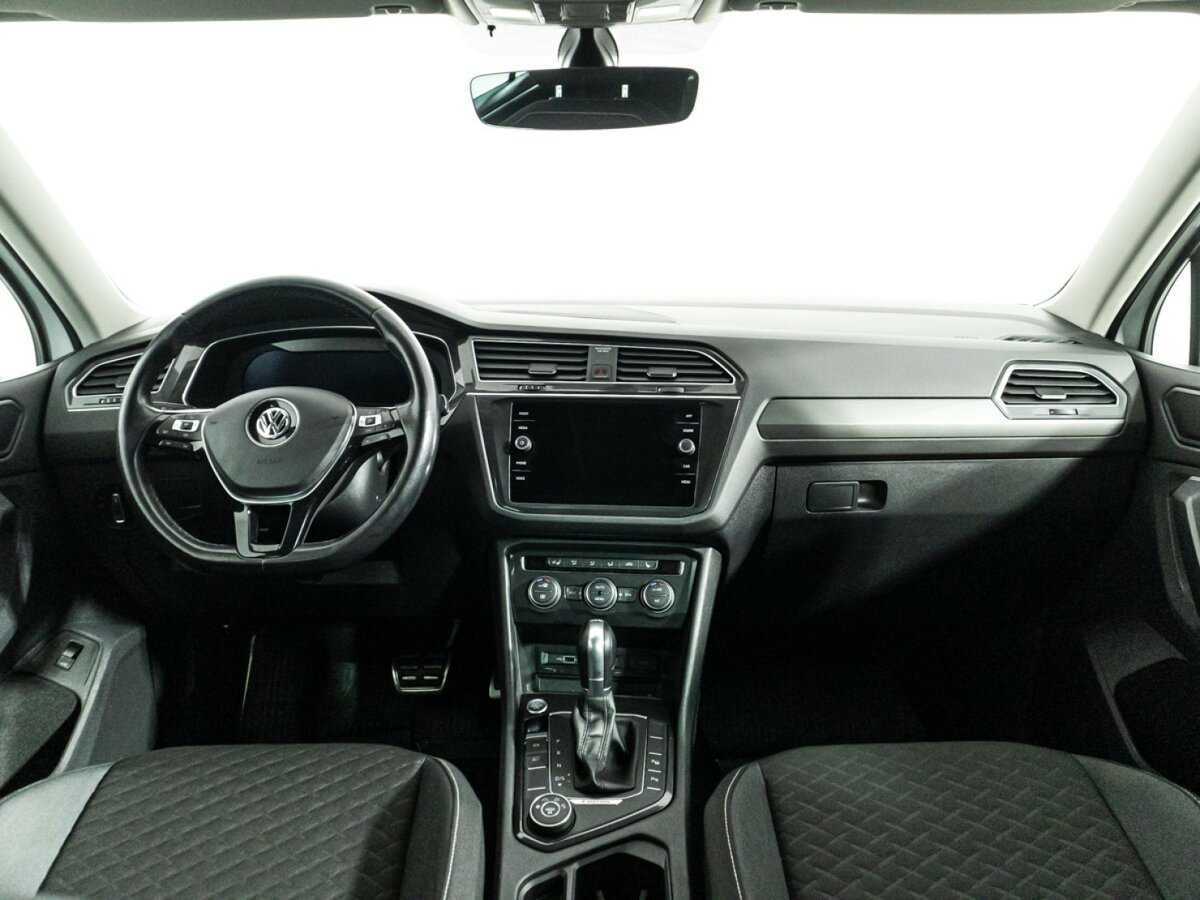 Купить Volkswagen Tiguan с пробегом. Фото: #12