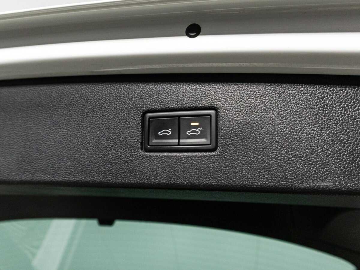 Купить Volkswagen Tiguan с пробегом. Фото: #14