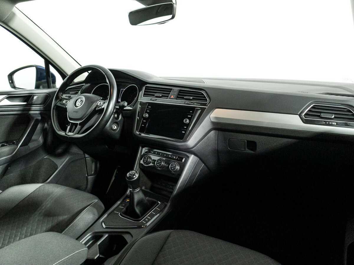 Купить Volkswagen Tiguan с пробегом. Фото: #8