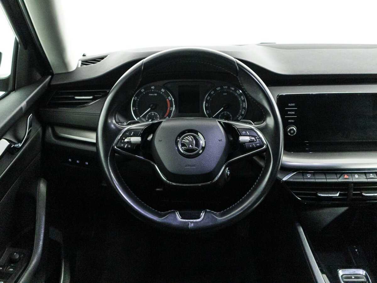 Купить Skoda Octavia с пробегом. Фото: #19