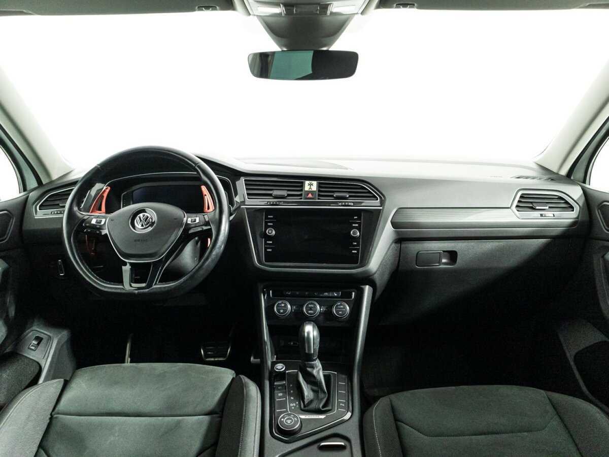 Купить Volkswagen Tiguan с пробегом. Фото: #12