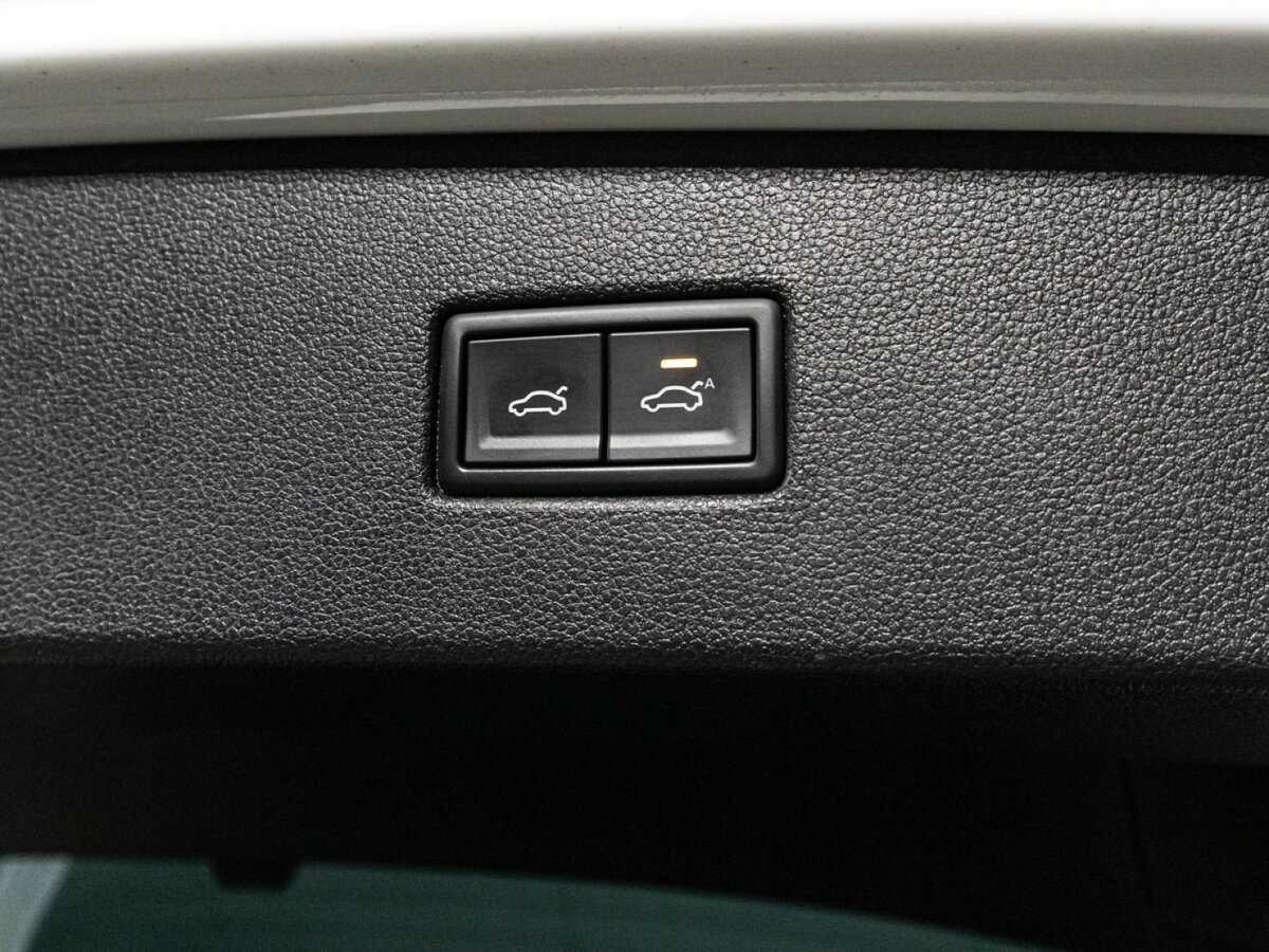 Купить Volkswagen Tiguan с пробегом. Фото: #20