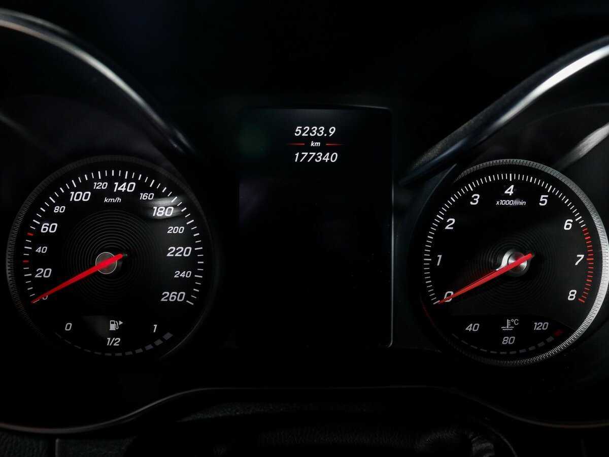 Купить Mercedes-Benz C-Класс с пробегом. Фото: #7